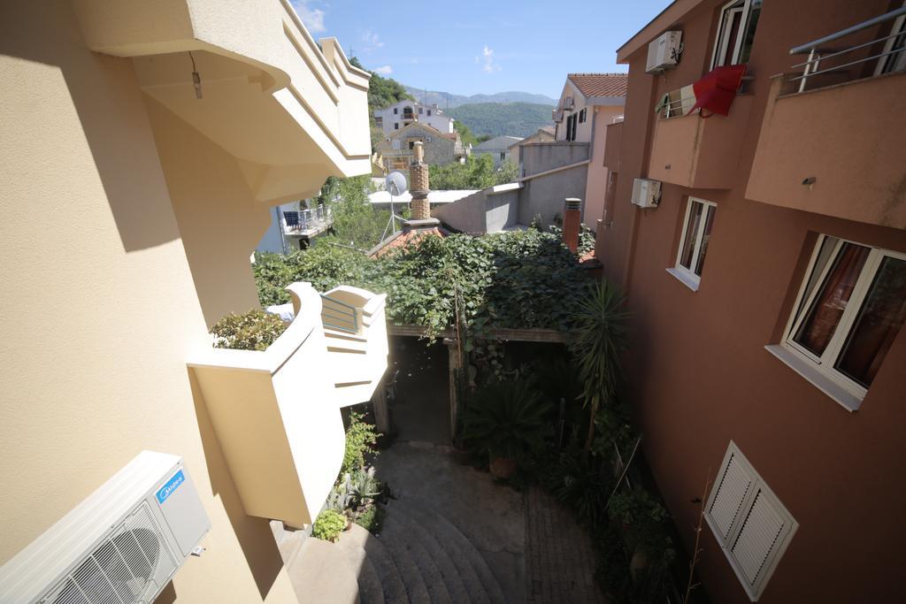 Lilian Apartments Будва Екстериор снимка