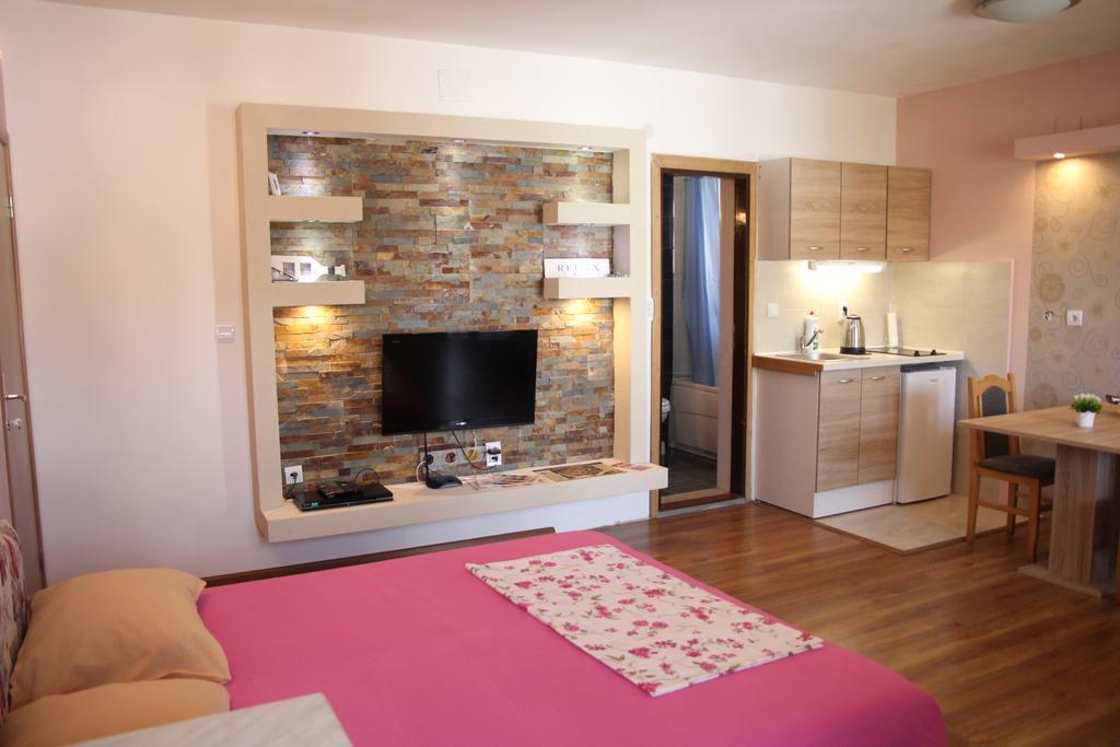 Lilian Apartments Будва Екстериор снимка