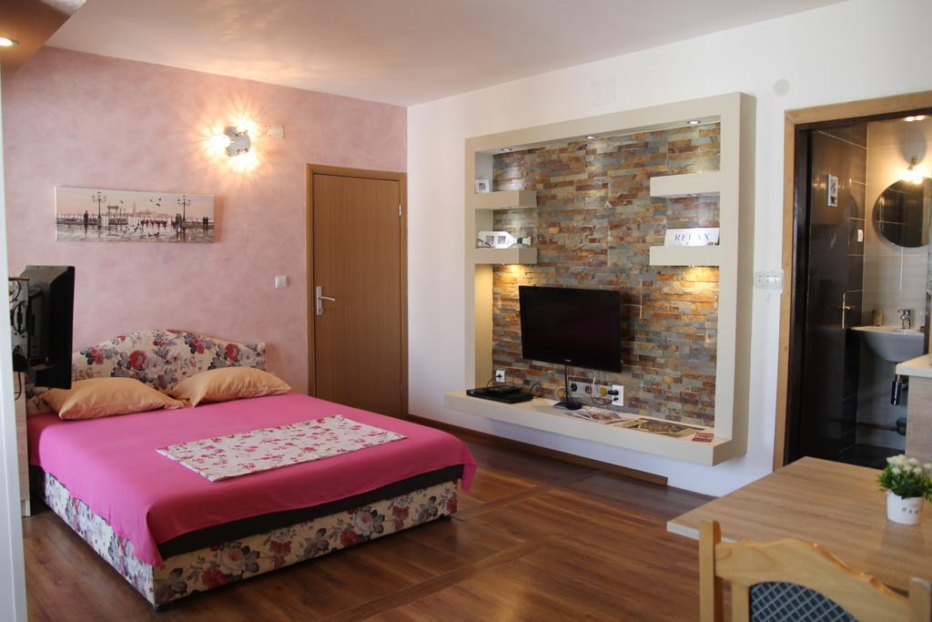 Lilian Apartments Будва Екстериор снимка