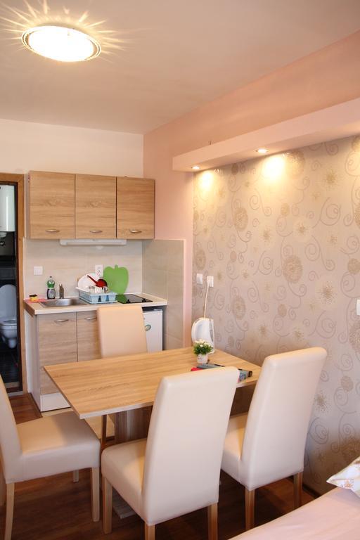Lilian Apartments Будва Екстериор снимка